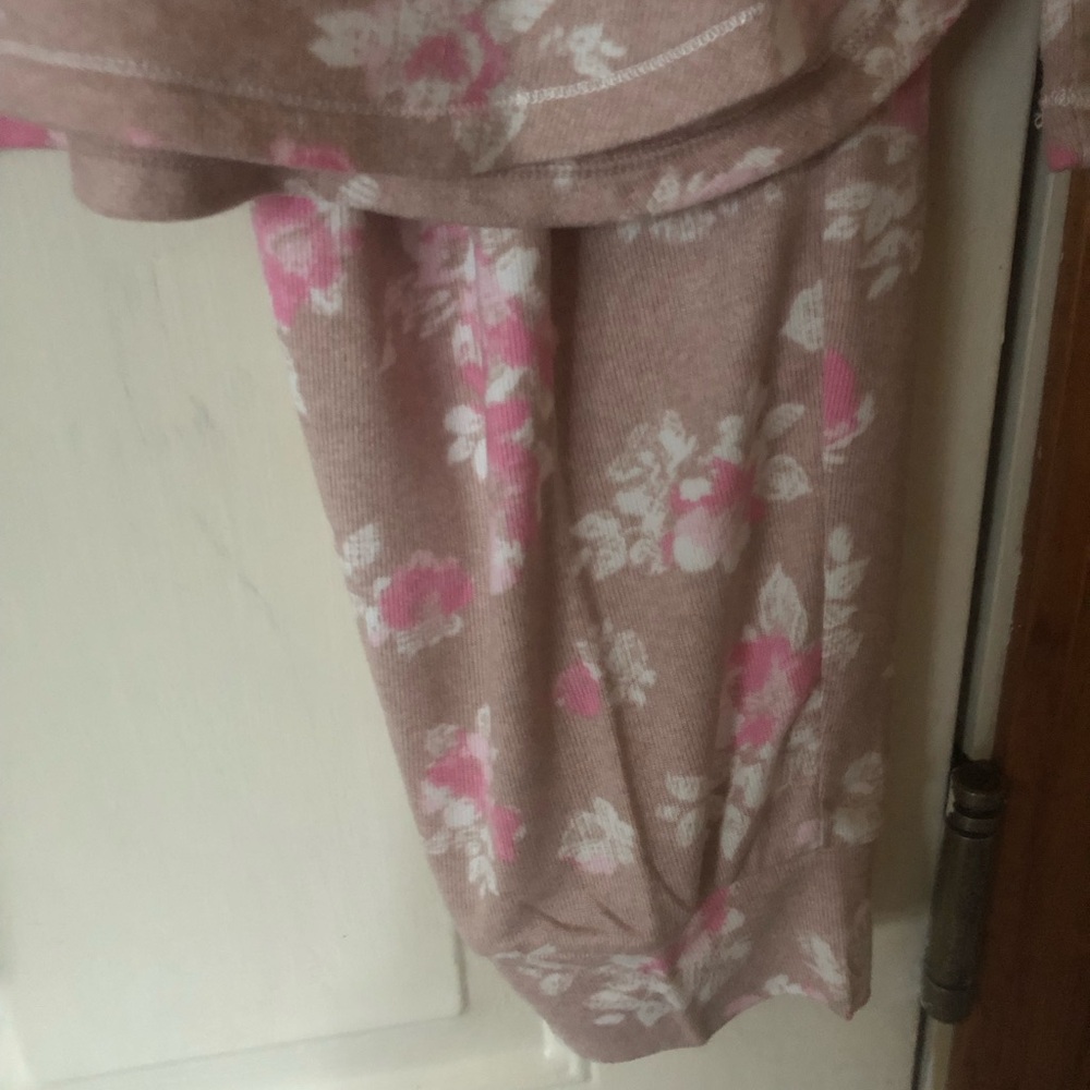 Cuddl Duds Floral Long Sleeve Pajama set - Picture 9 of 16